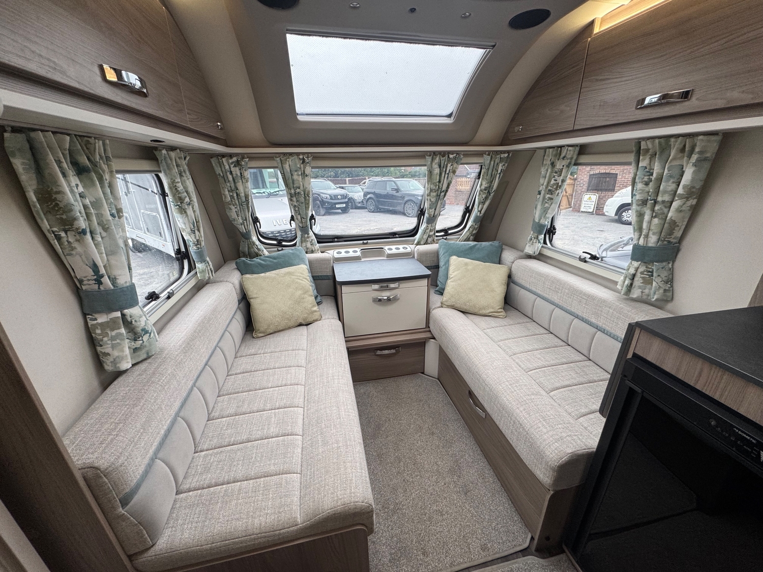 Swift Siena 4SB 2023 - Motorhomes & Caravans