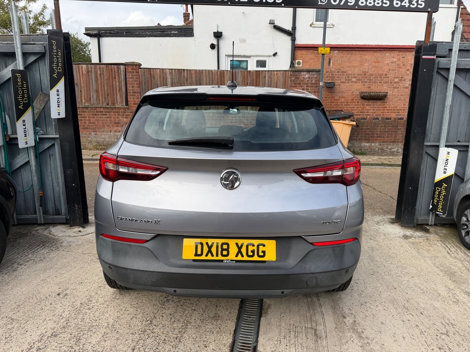 [ berth ]Vauxhall Grandland X