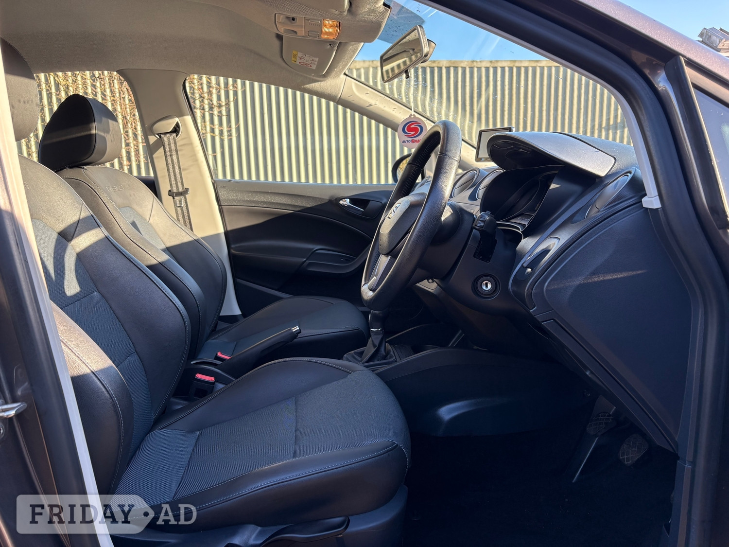 SEAT Ibiza 2015 - Cars in Airdrie