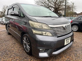 Toyota Vellfire 2010