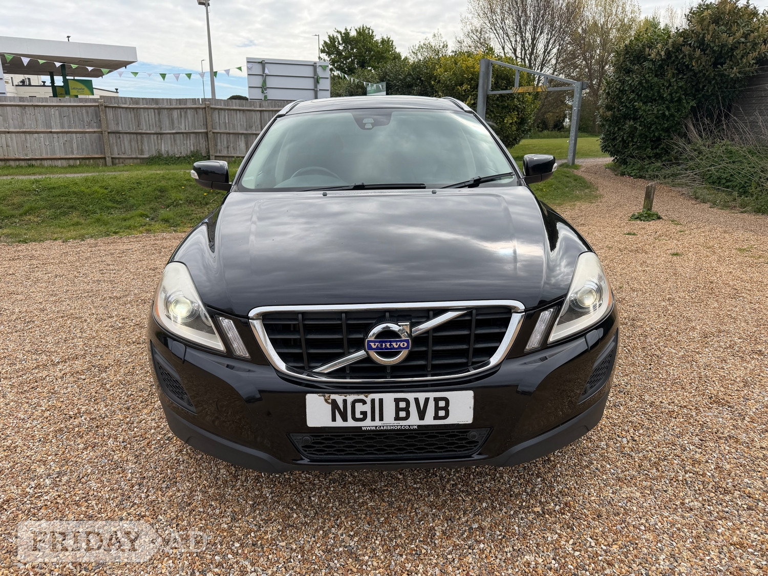 [ berth ]Volvo XC60