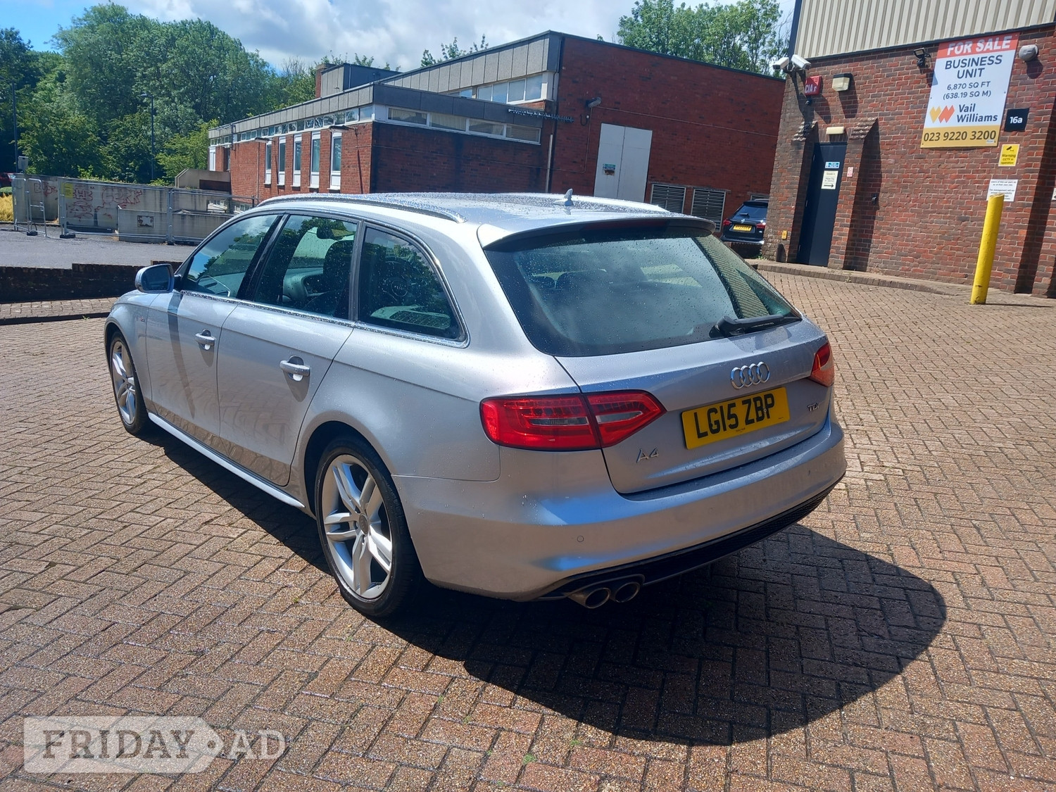 Audi A4 Avant 2015 - Cars