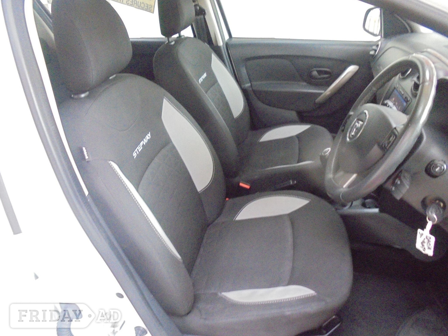 Dacia Sandero Stepway 2016 - Cars in Merton