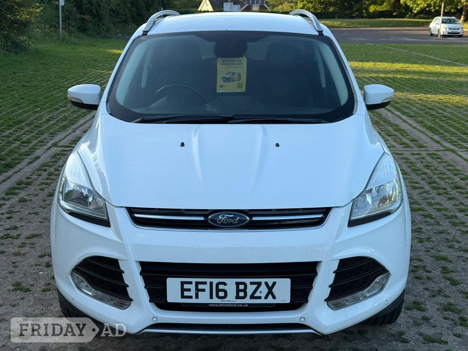 [ berth ]Ford Kuga