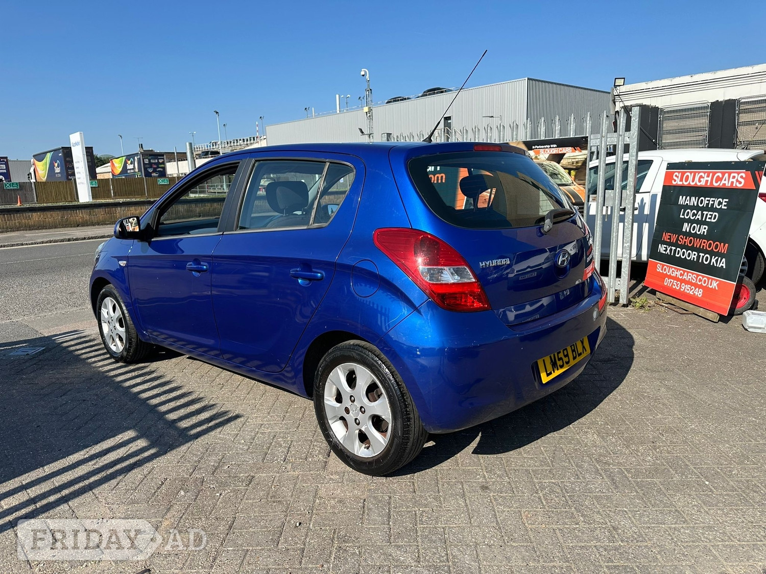[ berth ]Hyundai i20