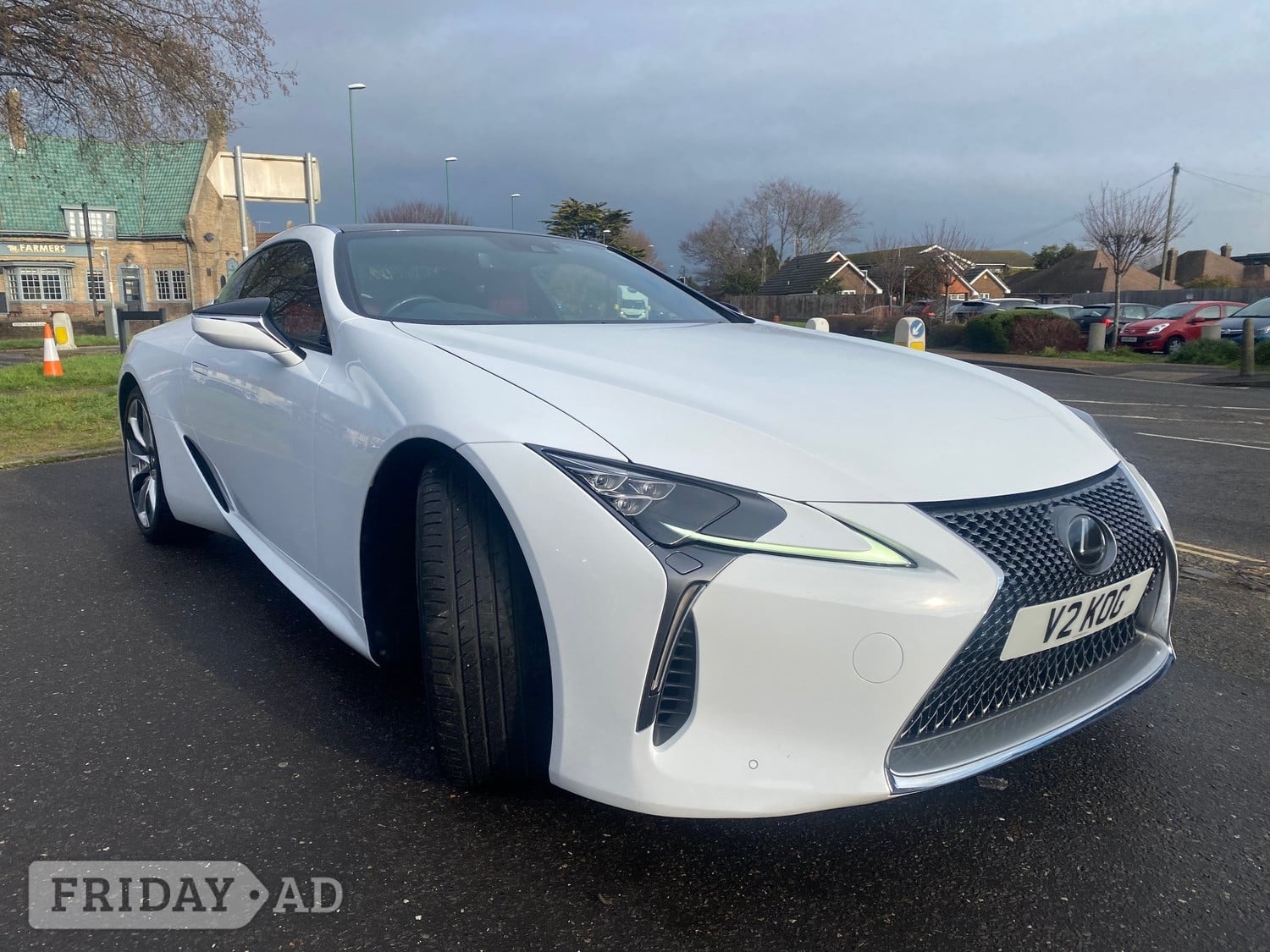 [ berth ]Lexus LC