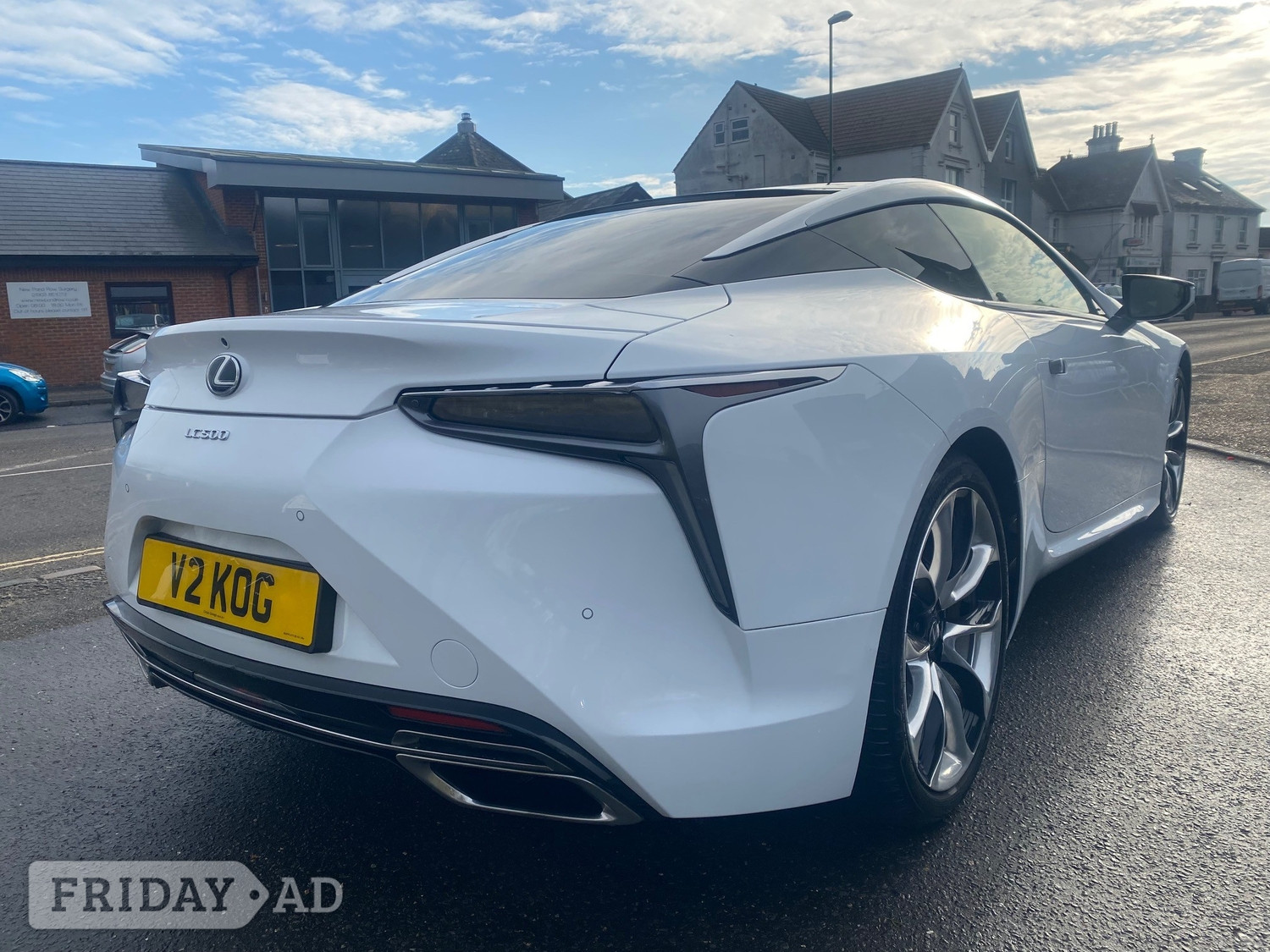 Lexus LC 2017 - Cars in Lancing