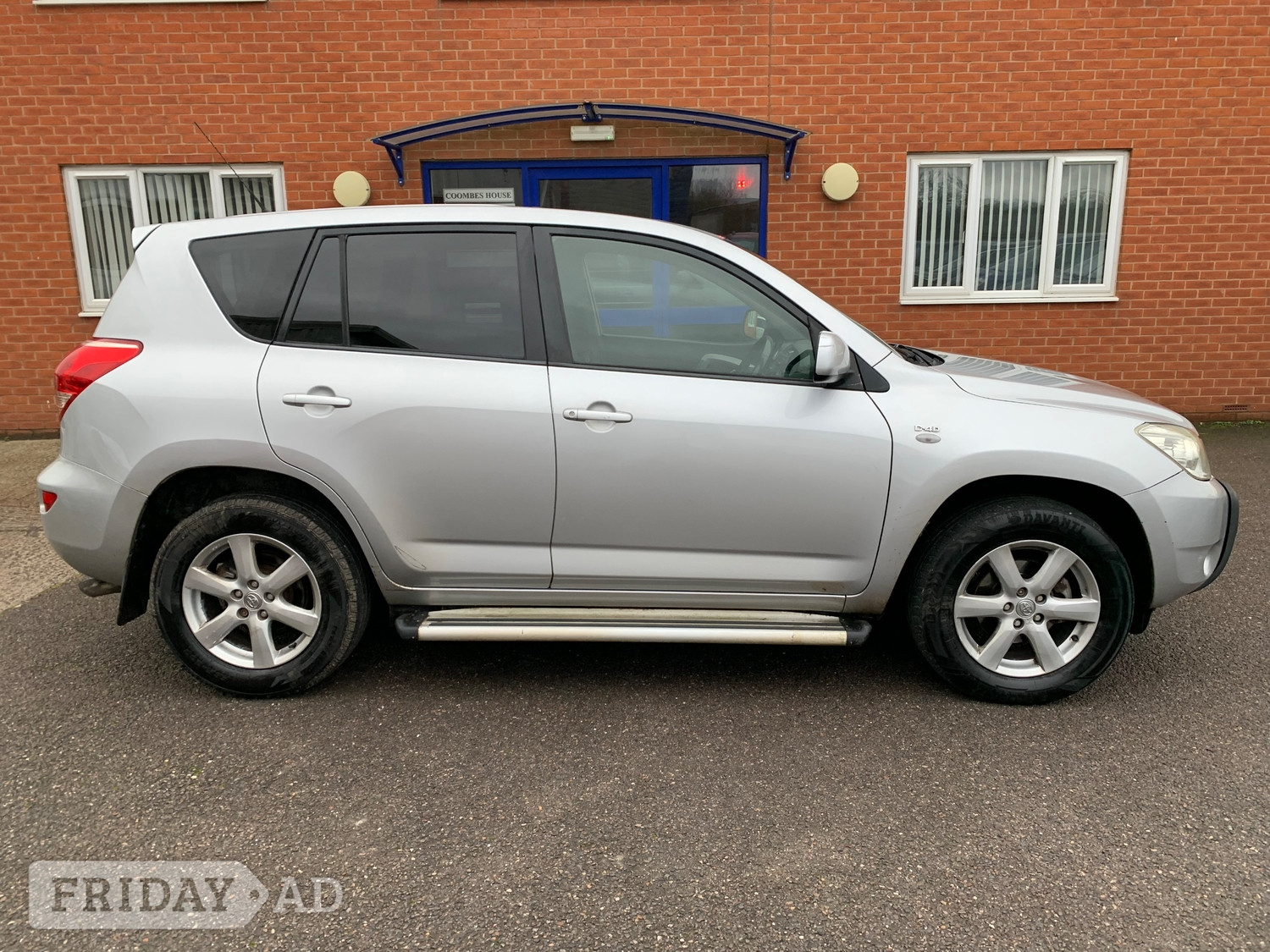 [ berth ]Toyota RAV4