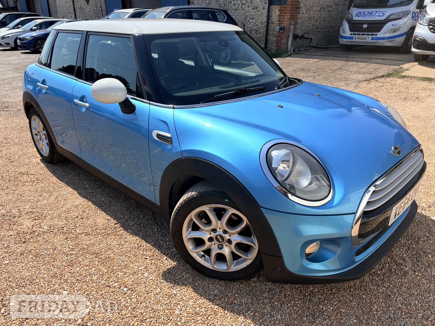 [ berth ]Mini Hatch
