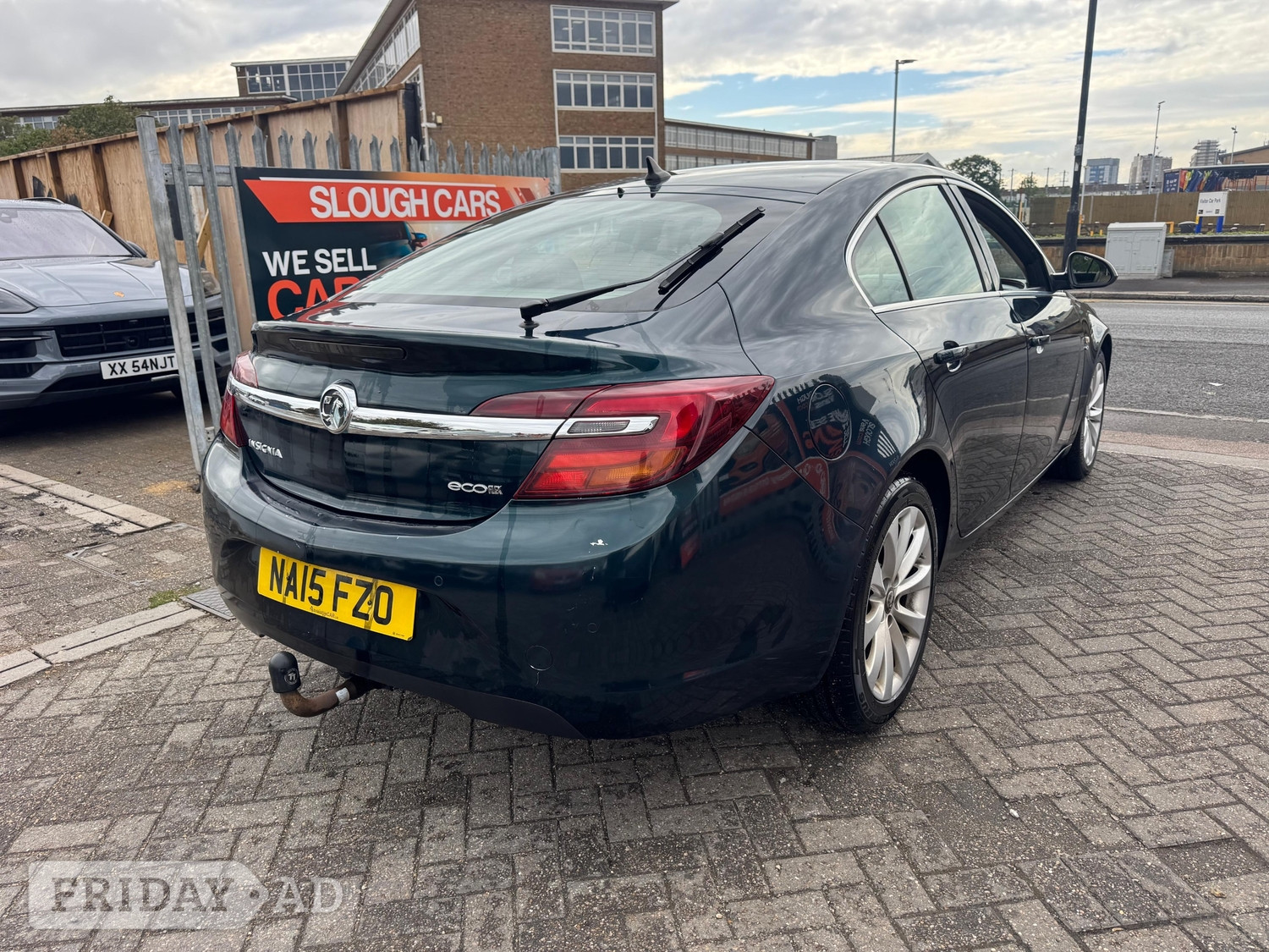 Vauxhall Insignia 2015 - Cars in Slough