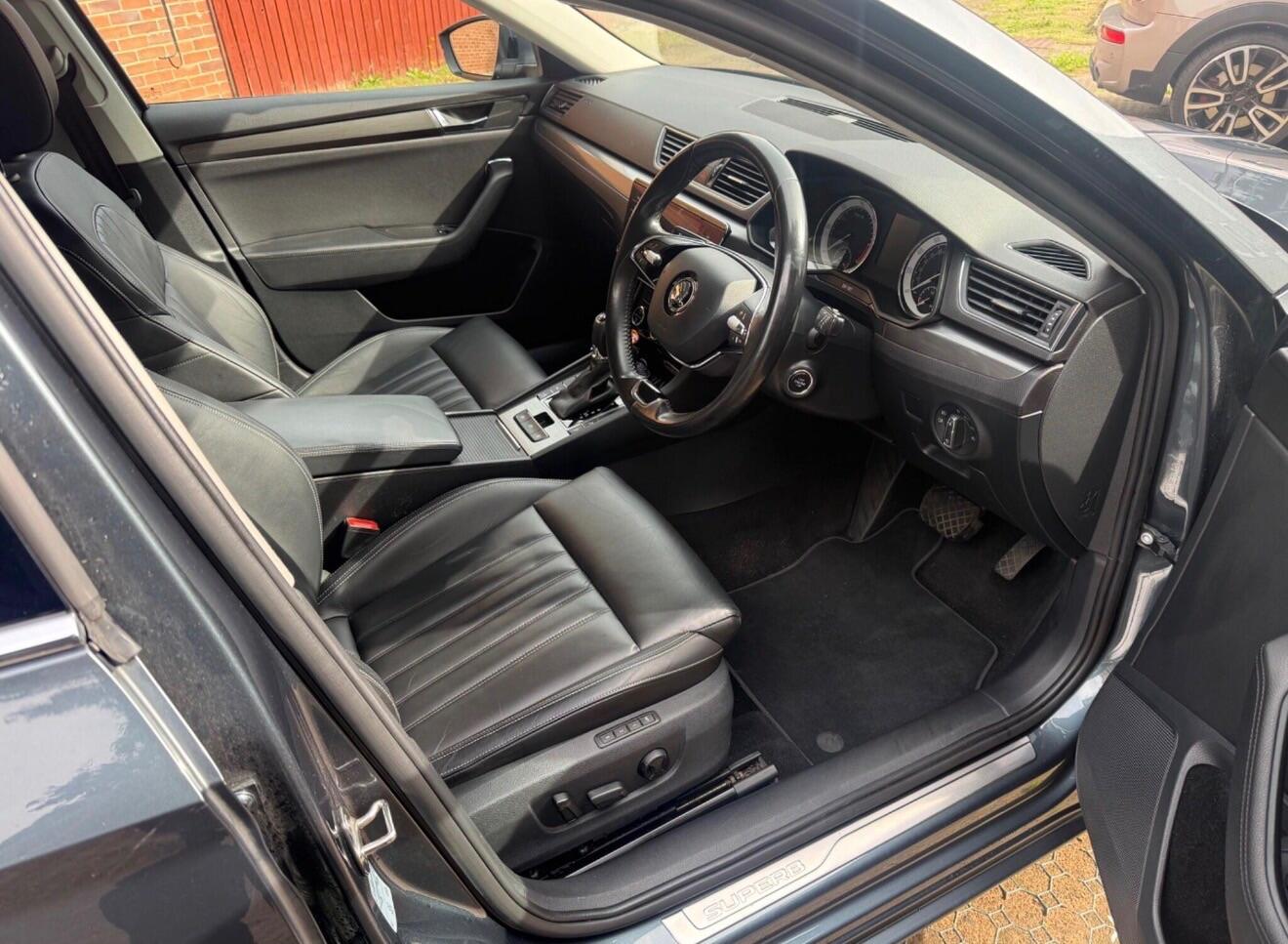 Skoda Superb 2021 - Cars in Bedford