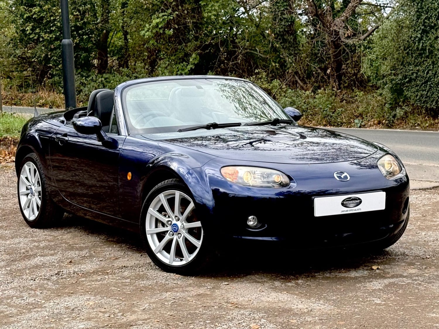 [ berth ]Mazda MX-5