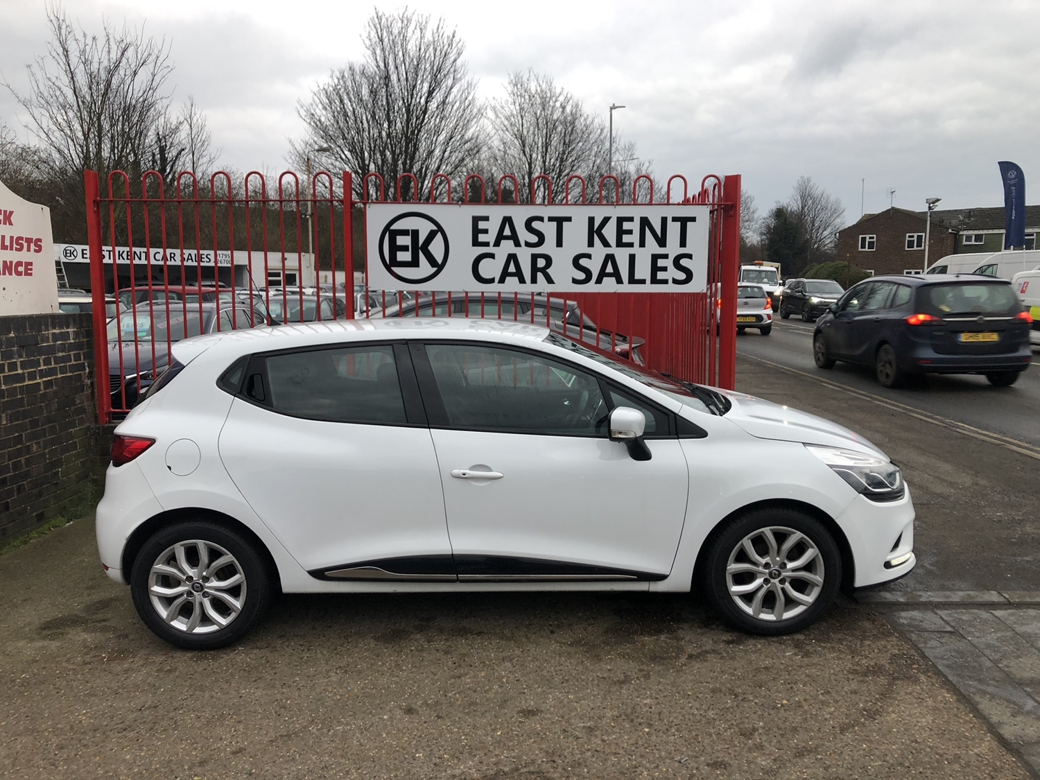 Renault Clio 2017 - Cars