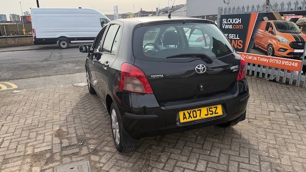 [ berth ]Toyota Yaris