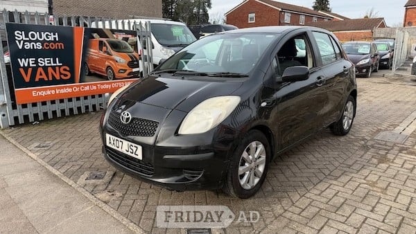 Toyota Yaris Slough