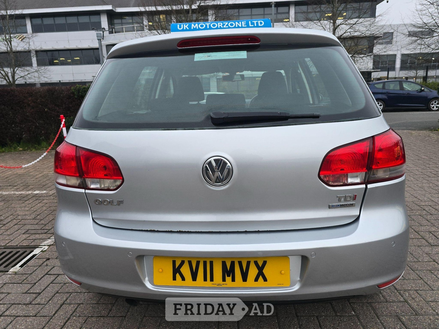 Volkswagen Golf 2011 - Cars in Camberley