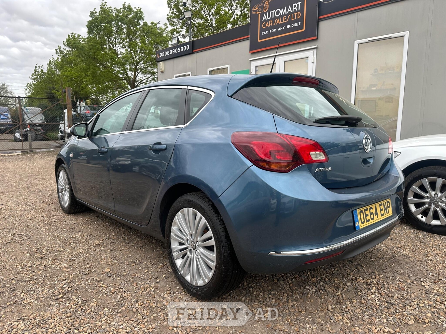 Vauxhall Astra 2014 - Cars in Sunbury-On-Thames