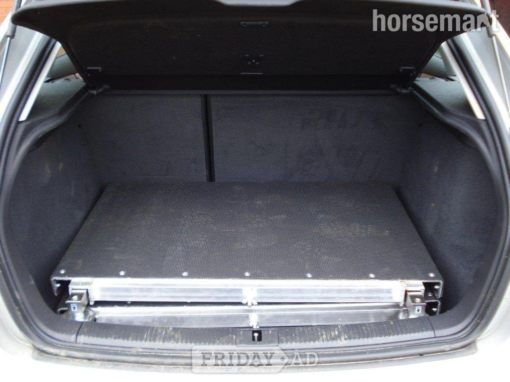Equestrian Horse Weighing Platform - Horse Care & Equipment in Richmond
