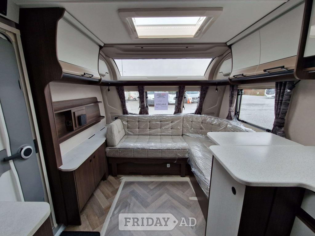 Coachman Laser 845 Xtra Highbridge