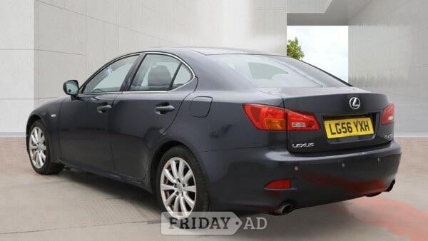 [ berth ]Lexus IS