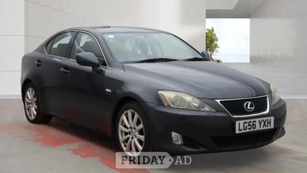 Lexus IS 2006 in Slough