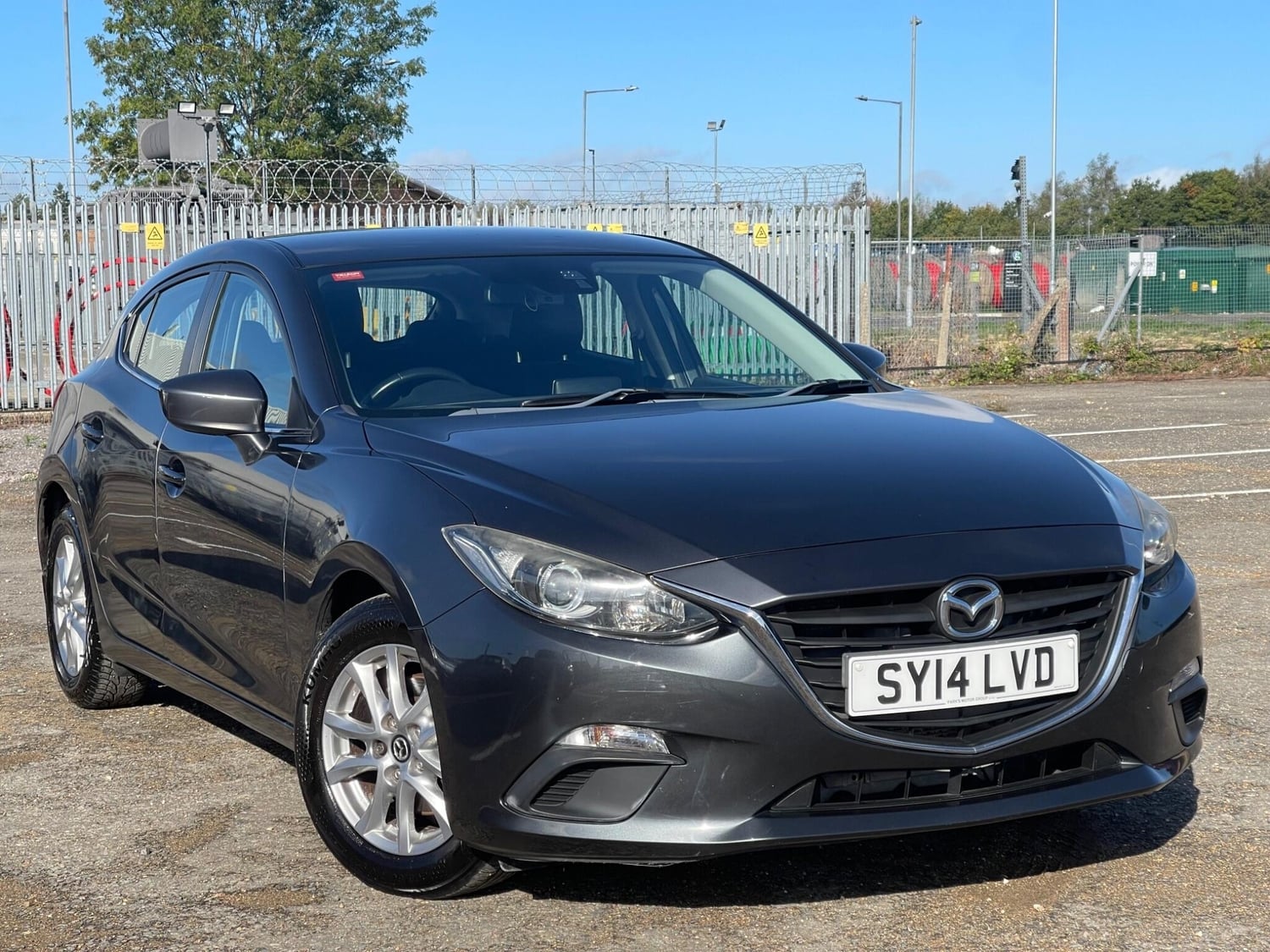 Mazda 3 2014 - Cars
