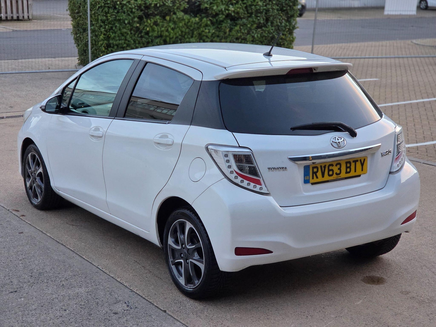 [ berth ]Toyota Yaris