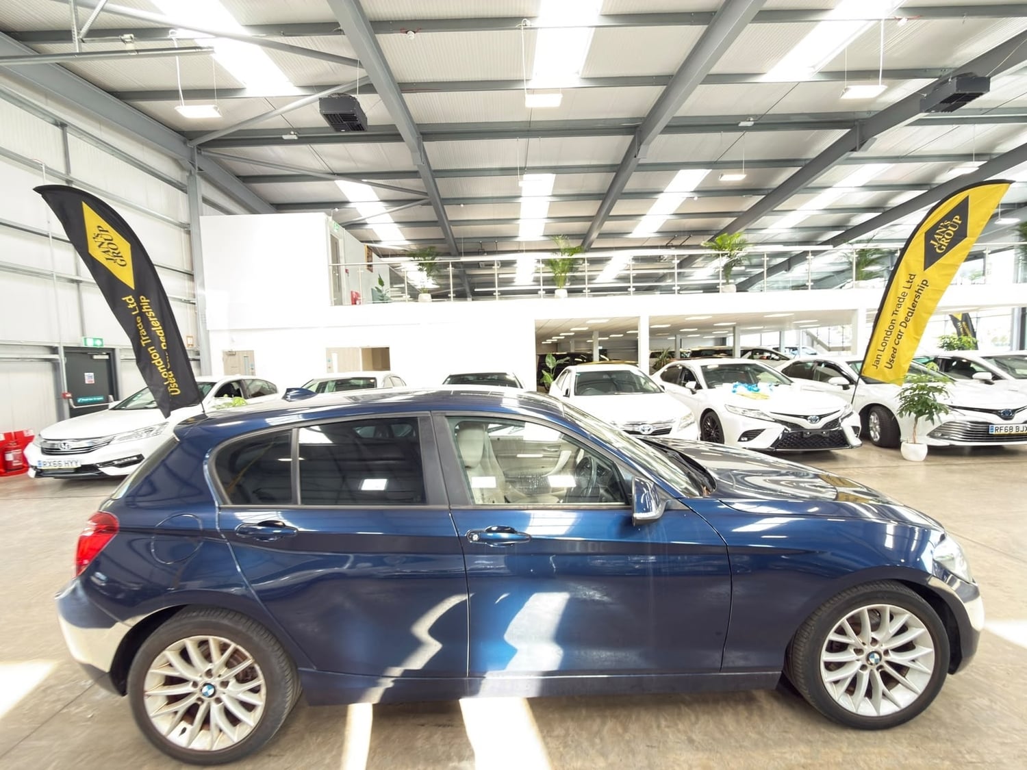 BMW 1 Series Reading