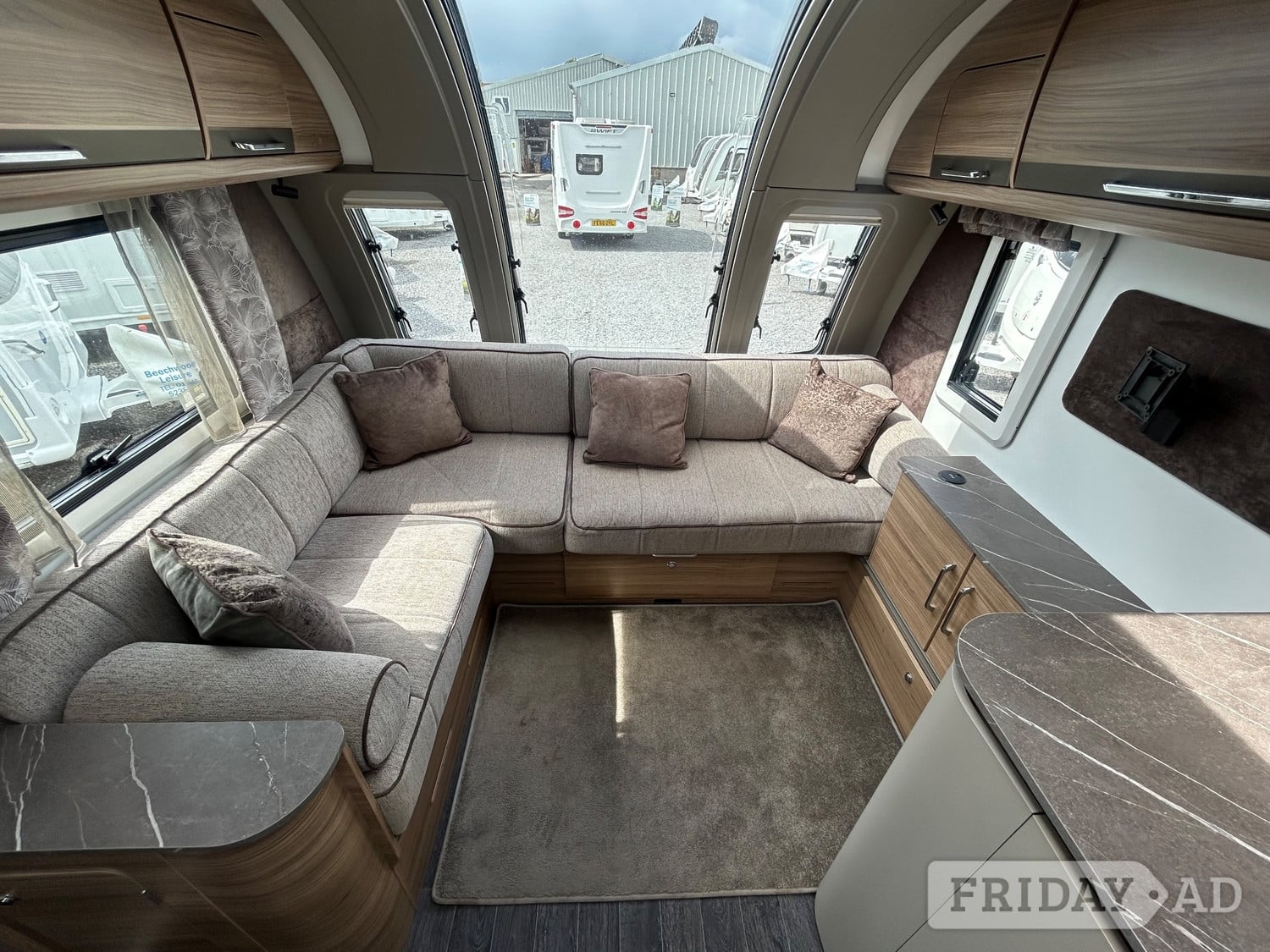 Bailey Alicanto Grande Deluxe Alvor 2025 - Motorhomes & Caravans