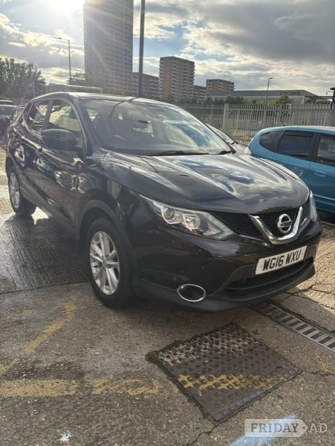 Nissan Qashqai 2016 in London