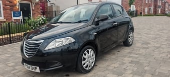 Chrysler Ypsilon 2014