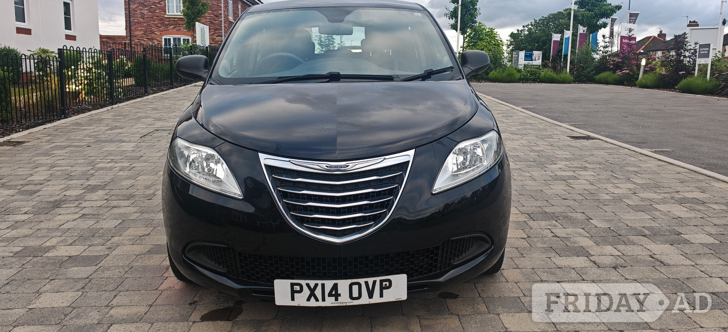 Chrysler Ypsilon 2014 - Cars in Macclesfield