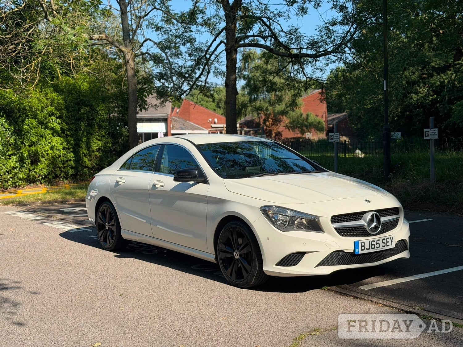 Mercedes-Benz CLA Class 2015 in Uxbridge