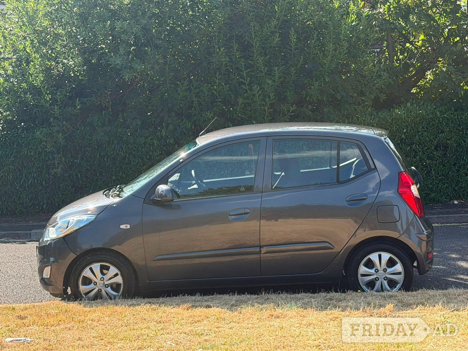 Hyundai i10 2012 - Cars in Birmingham