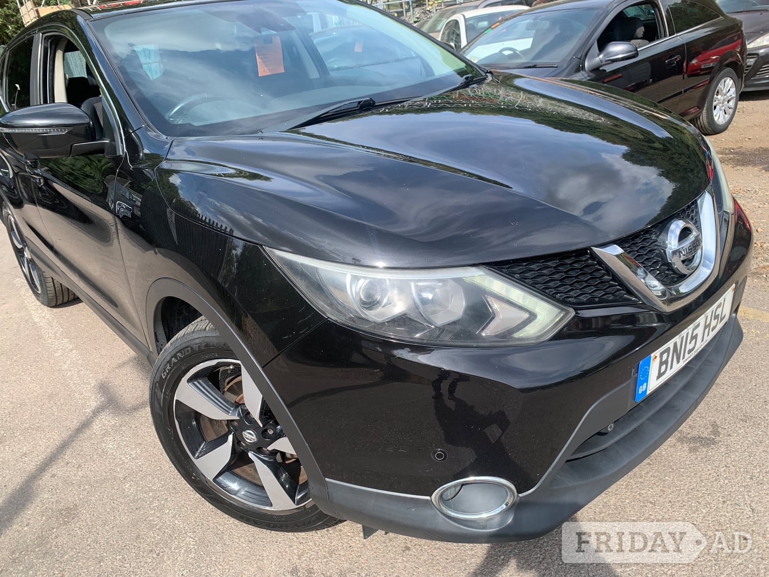 Nissan Qashqai 2015 in Rickmansworth