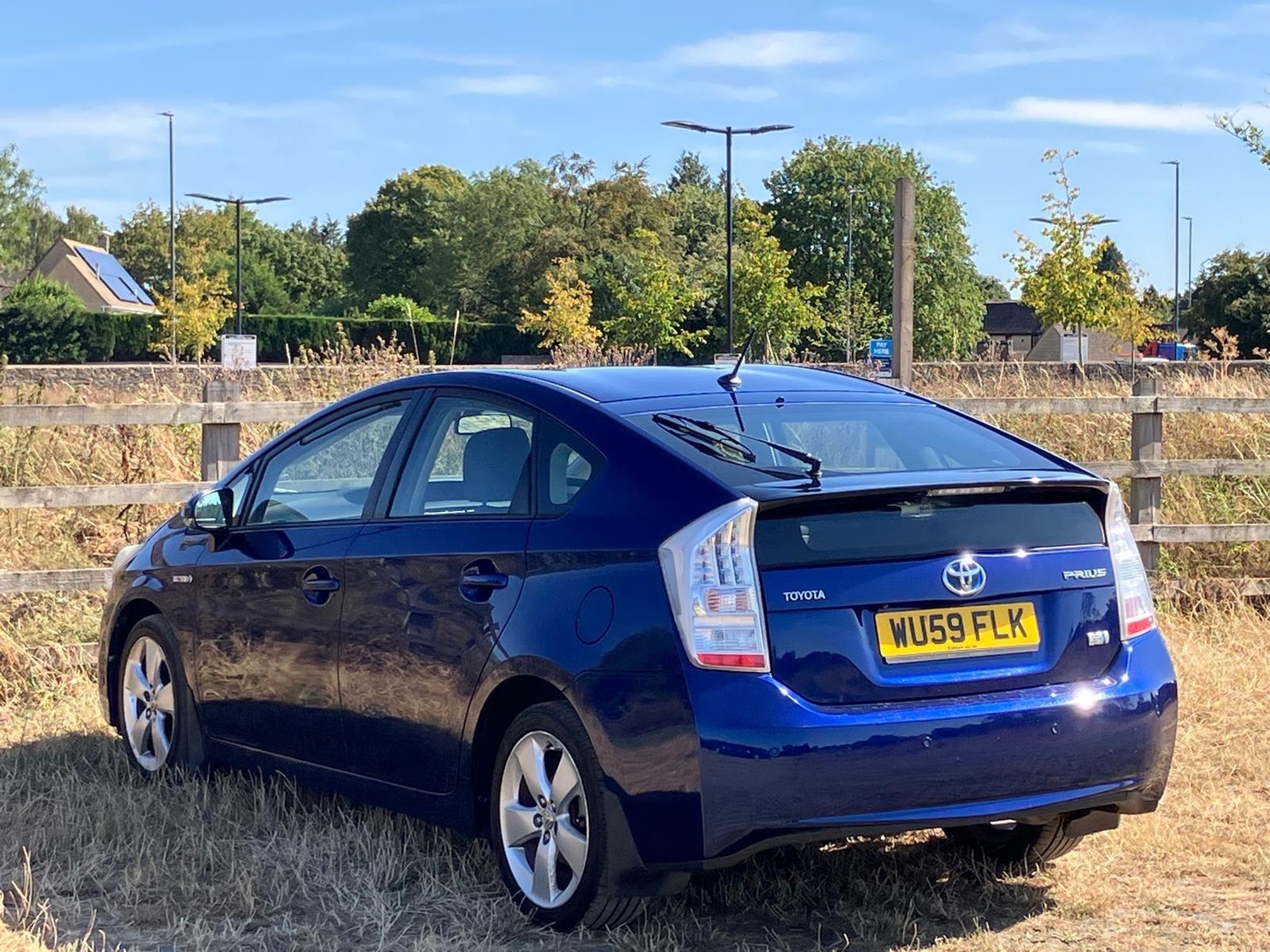 Toyota Prius 2010 - Cars in Wantage