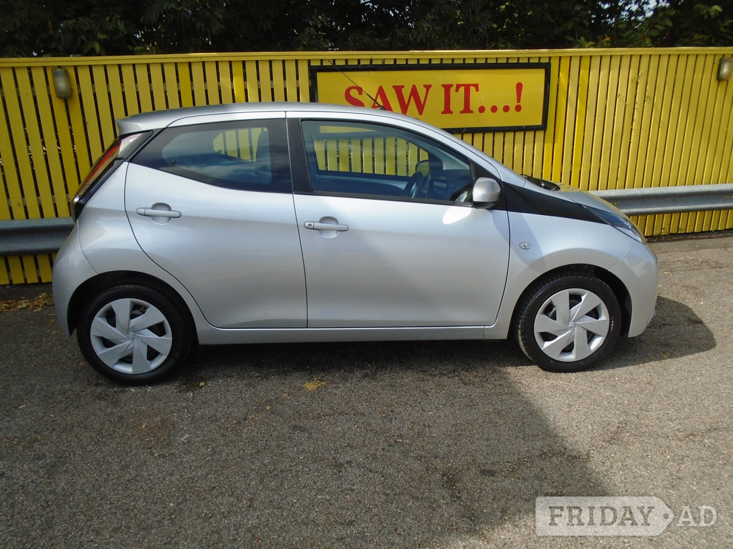 Toyota Aygo 2017 - Cars in Worthing
