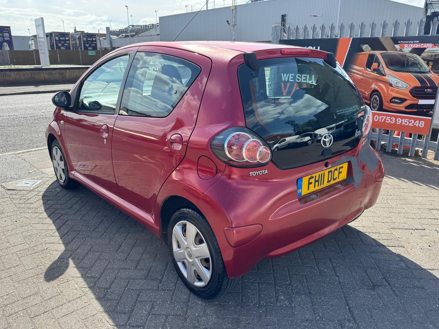 [ berth ]Toyota Aygo
