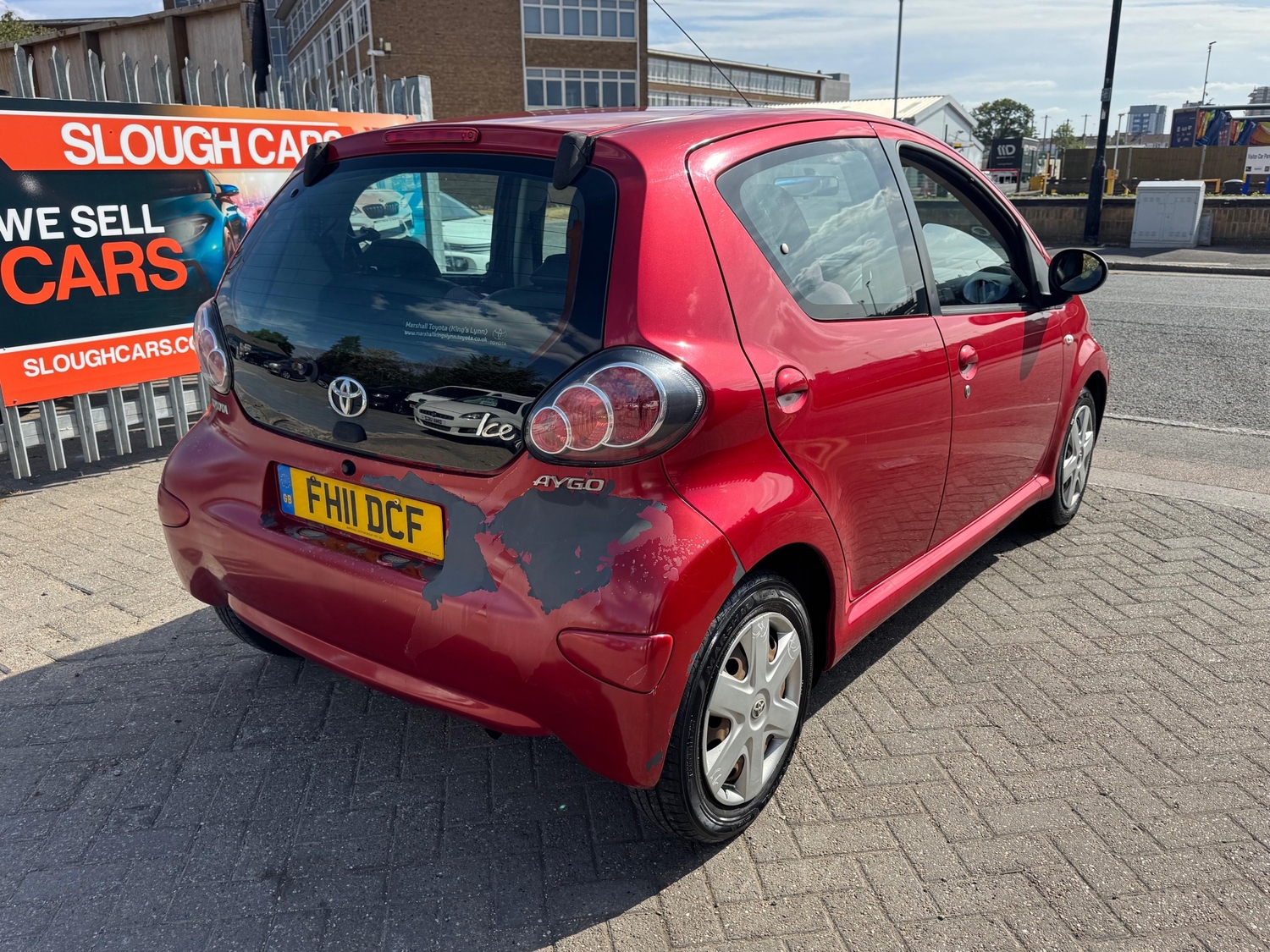 Toyota Aygo 2011 - Cars in Slough