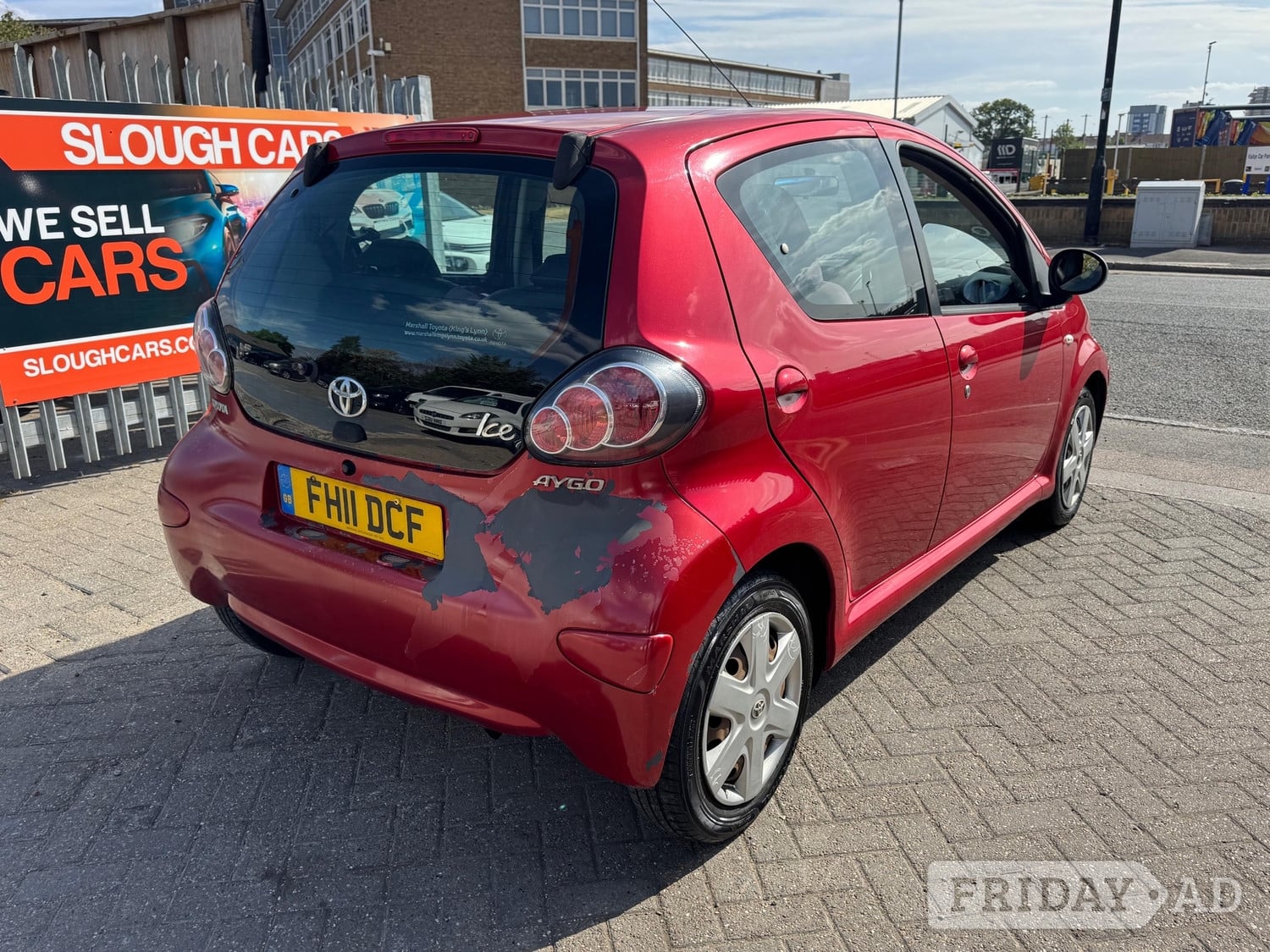 Toyota Aygo 2011 - Cars in Slough