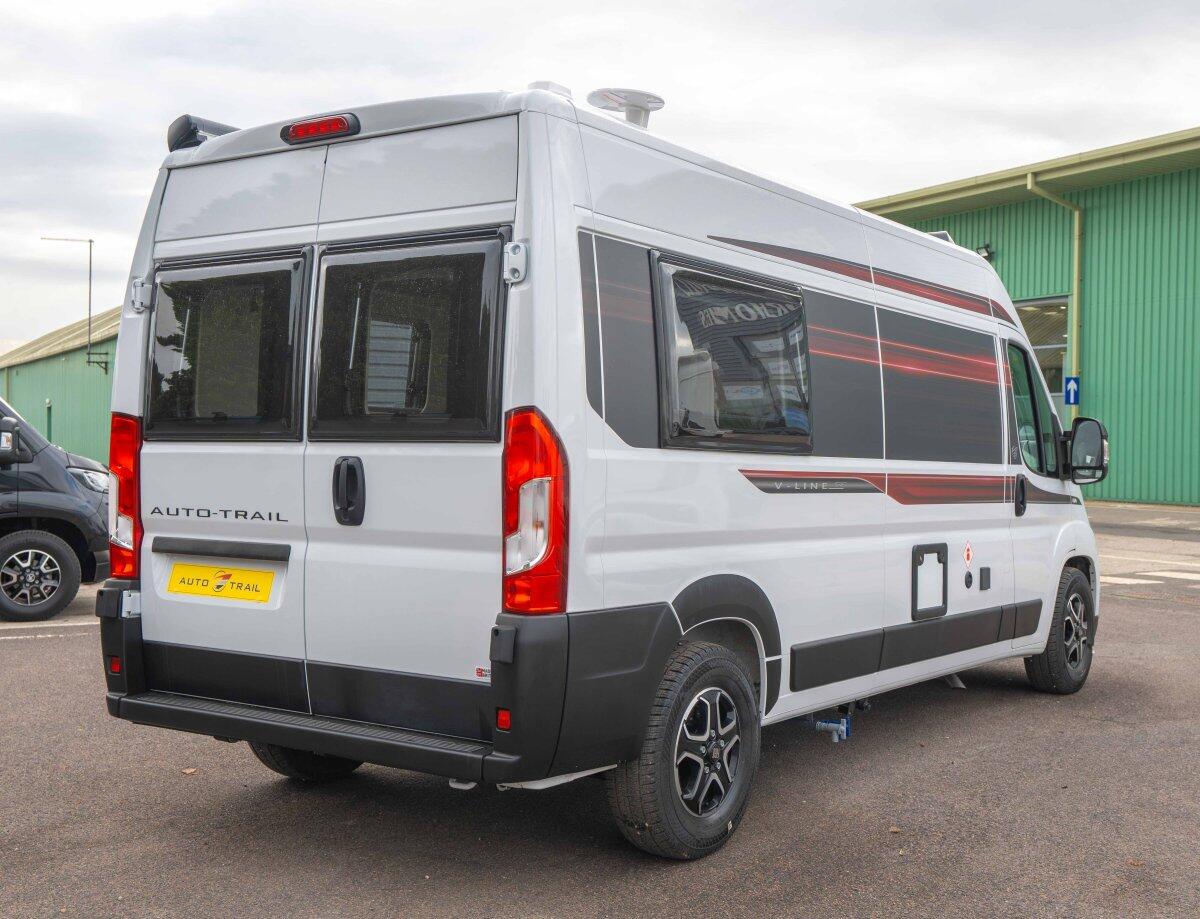 Auto-Trail V-Line 610 SE 140BHP Auto Fiat 140 Newark