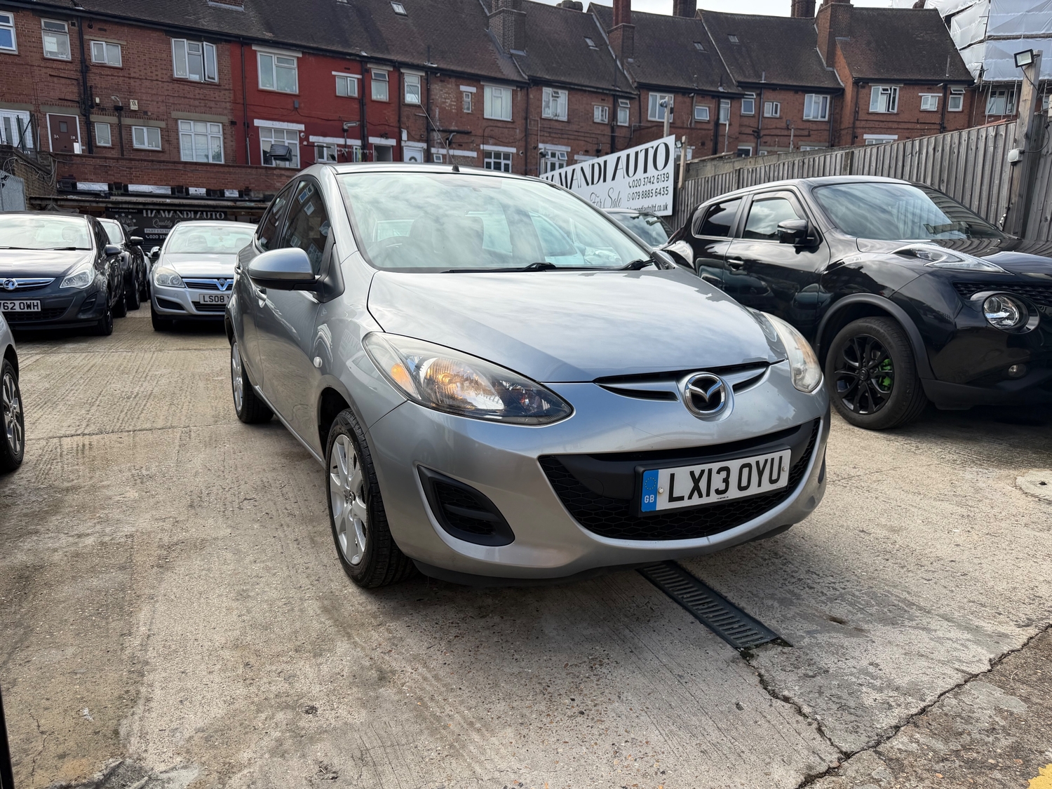 Mazda Mazda2 2013 - Cars