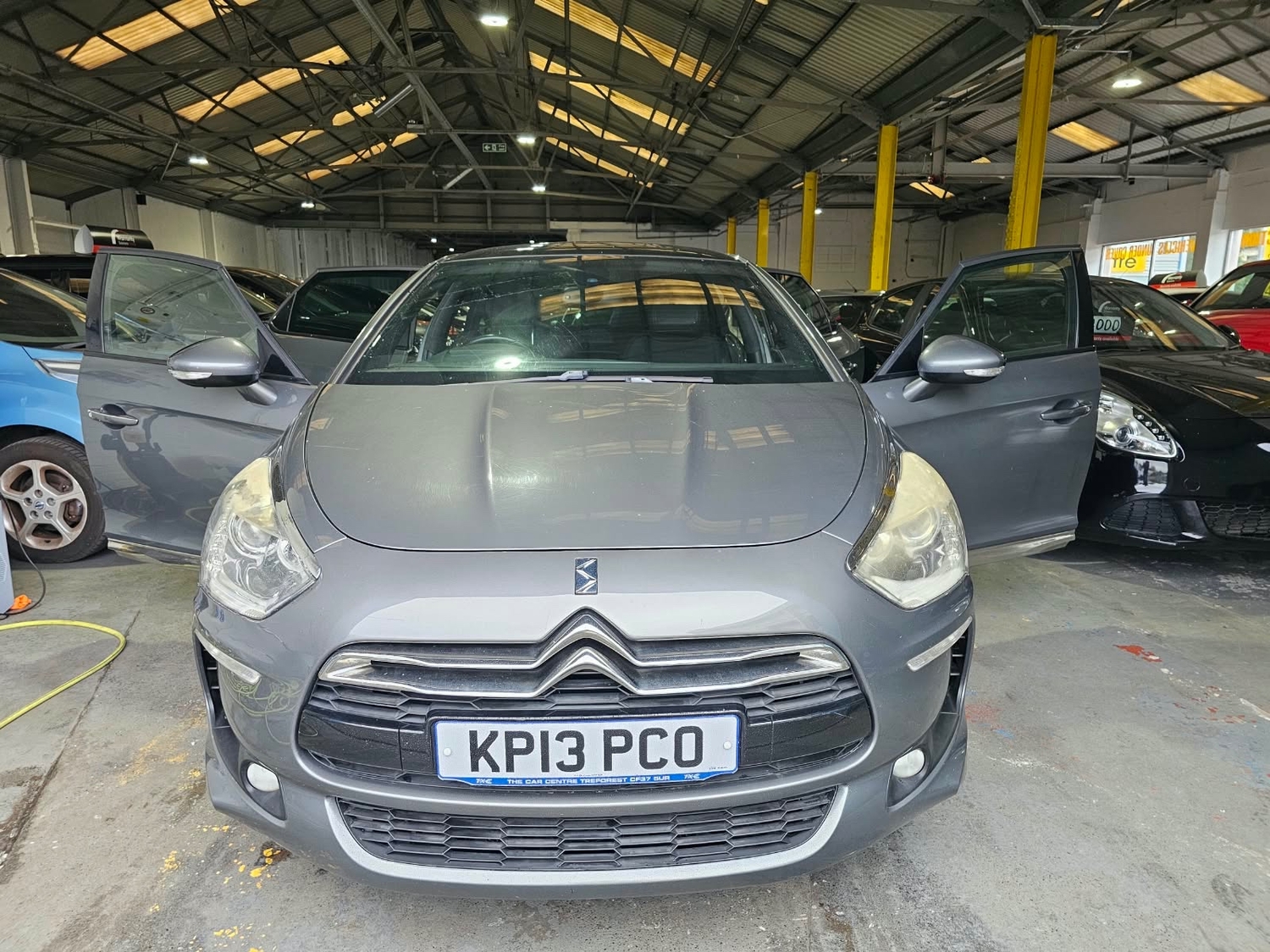[ berth ]Citroen DS5