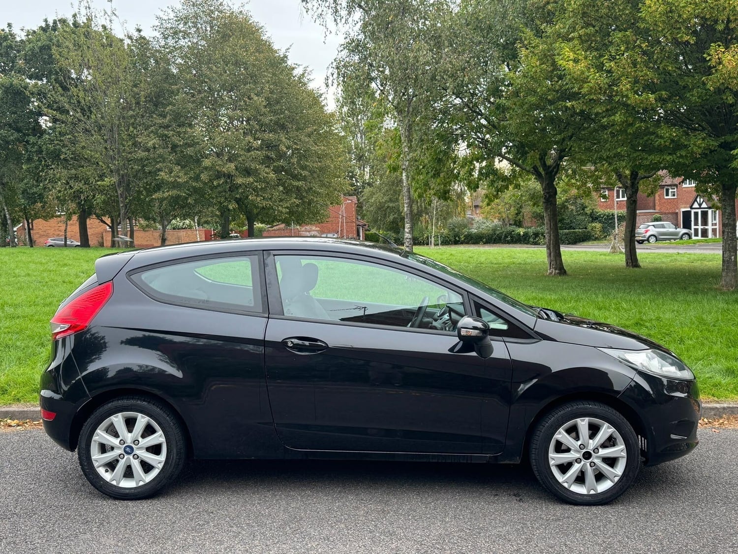 Ford Fiesta 2012 - Cars