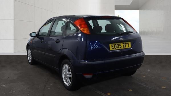 [ berth ]Ford Focus