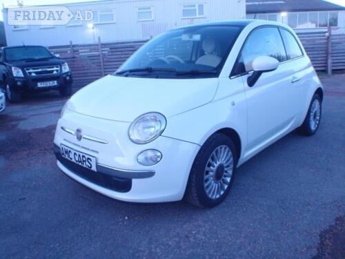 Fiat 500 in Newhaven