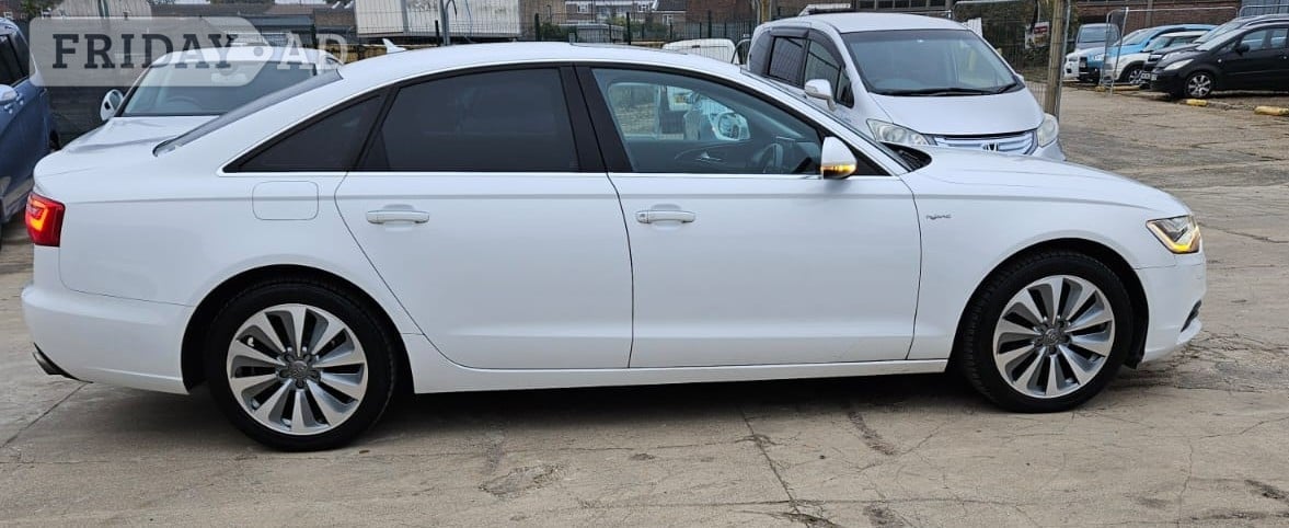 [ berth ]Audi A6 Saloon