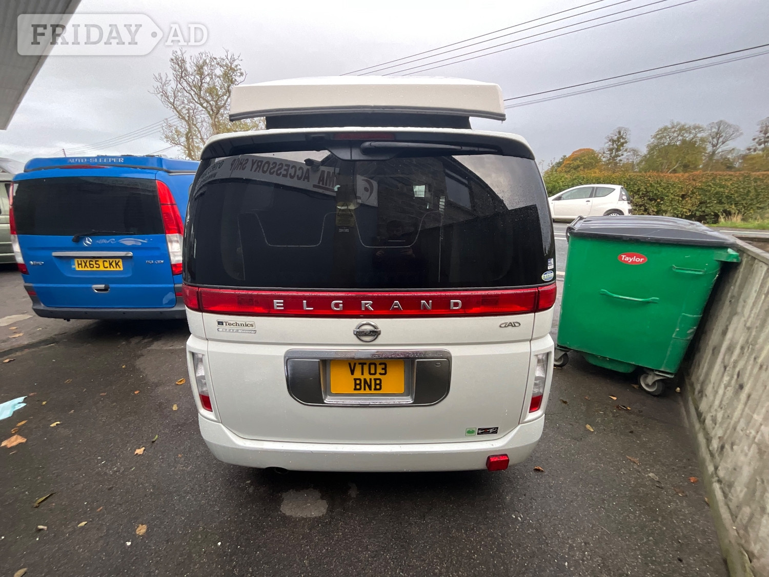 Nissan Elgrand 2003 - Motorhomes & Caravans