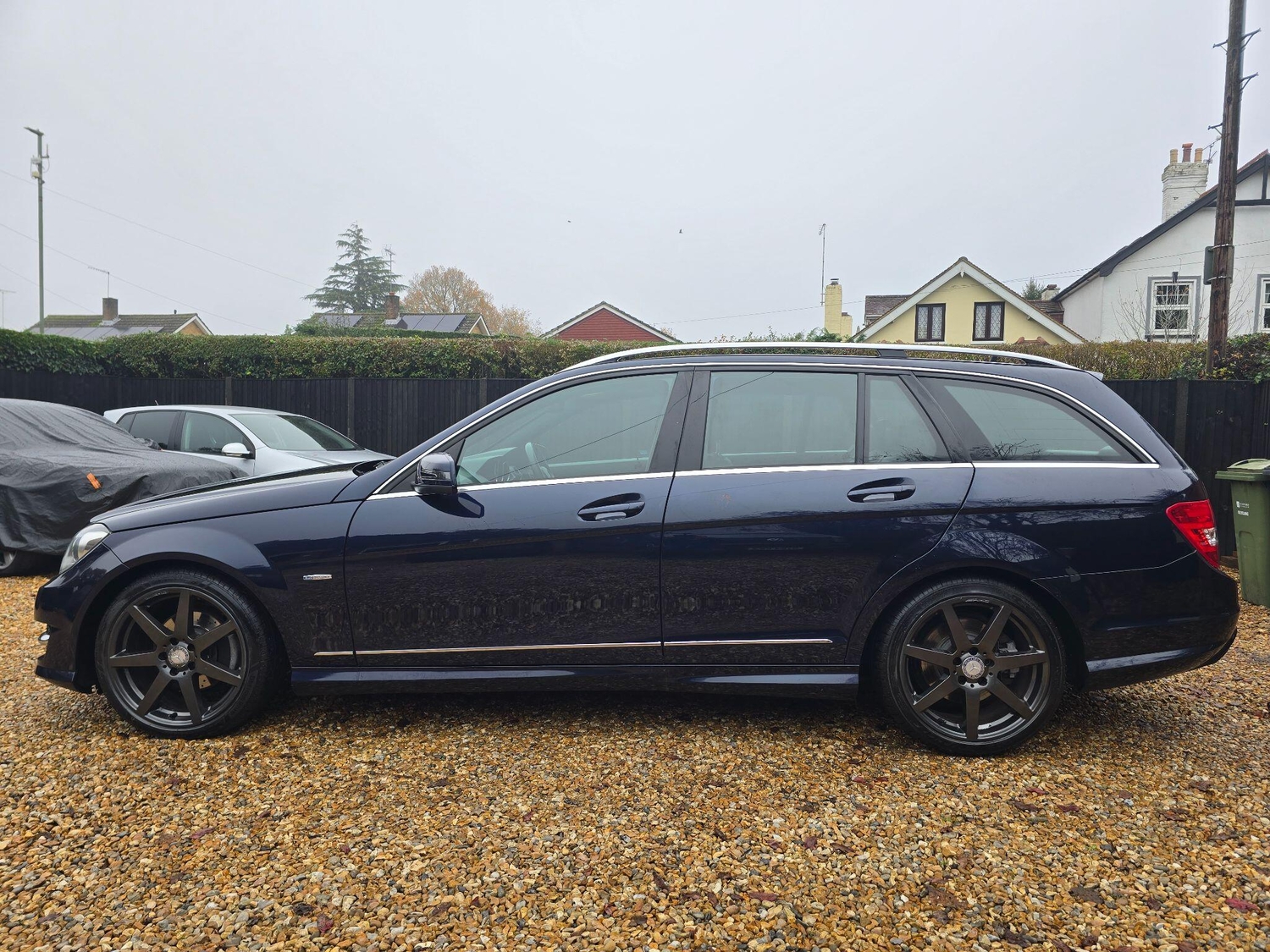 [ berth ]Mercedes-Benz C Class