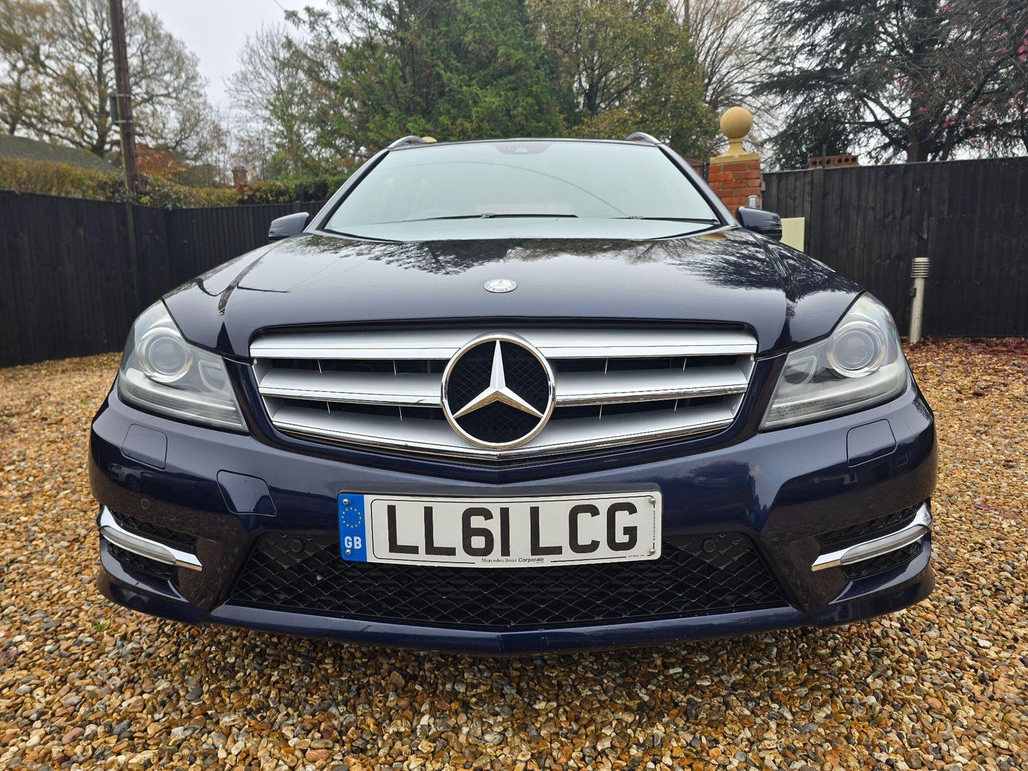 Mercedes-Benz C Class 2011 - Cars in Aldershot